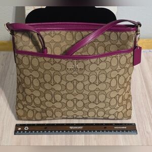 Coach Signature Canvas Fuchsia Pink Khaki Crossbody Jacquard